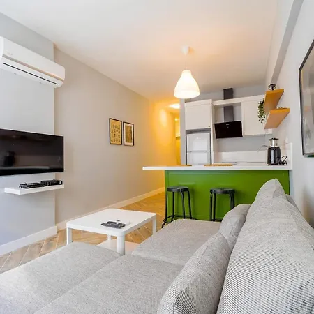 Flat Near In Muratpasa Апартаменты Анталья